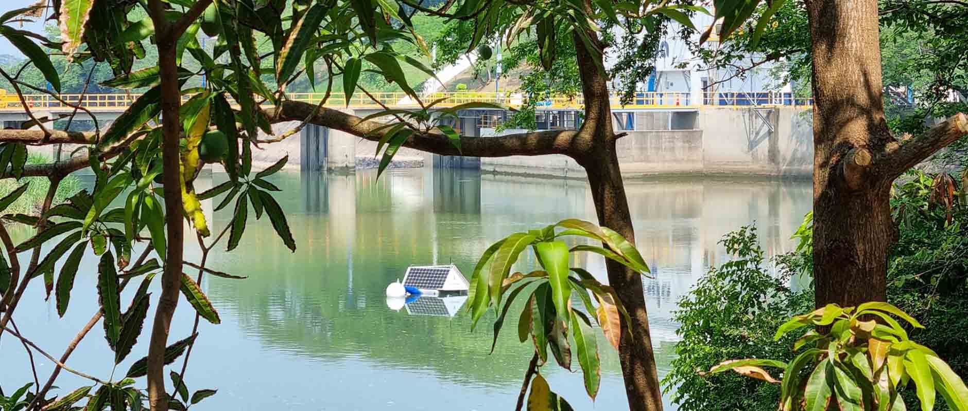 LG Sonic MPC-Buoy déployé sur lac — vue Anda